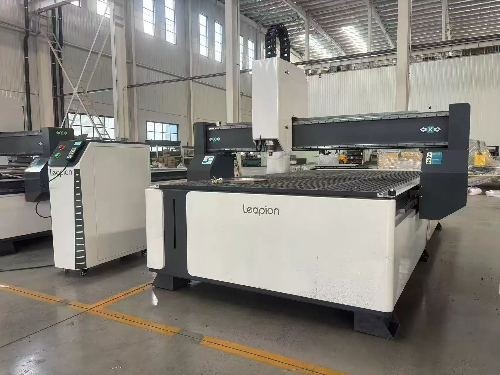 Router CNC Leapion M1325